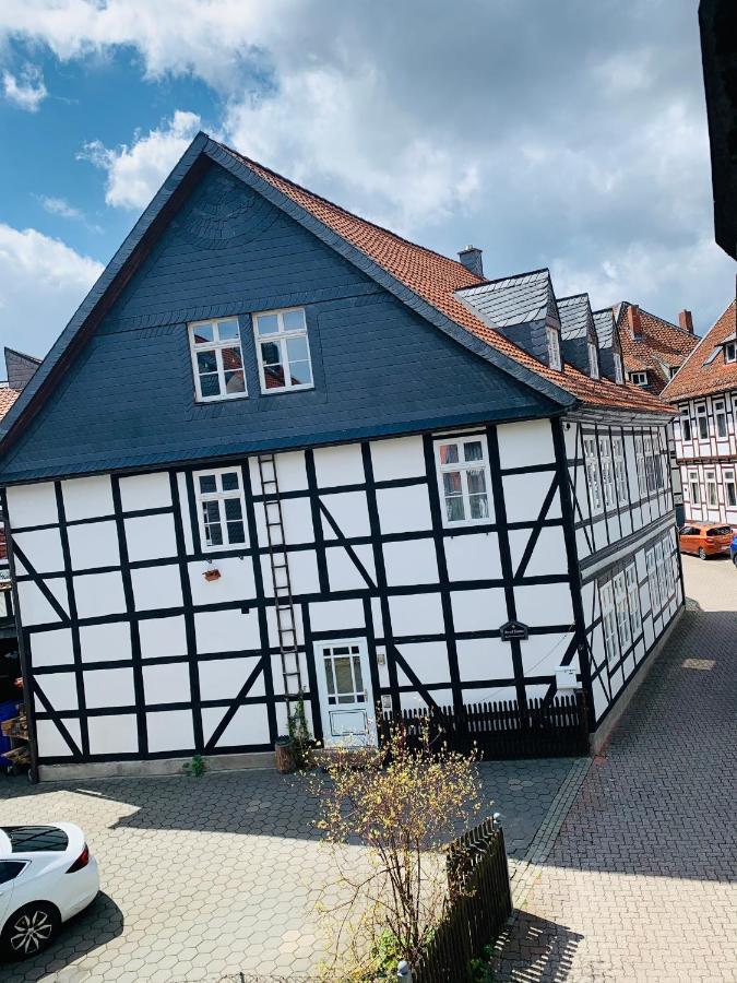Ackerbuergerhaus Von 1604 Goslar Exterior foto